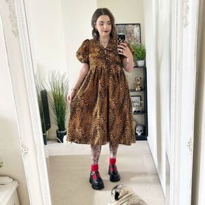 Sew Wasted Women’s Leopard Printed Bow Tie Fastening Short Length Smock Dress